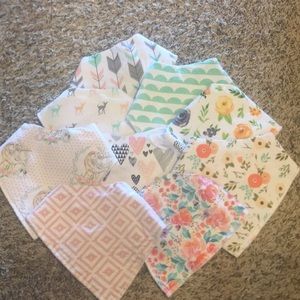 Handkerchief Bib lot